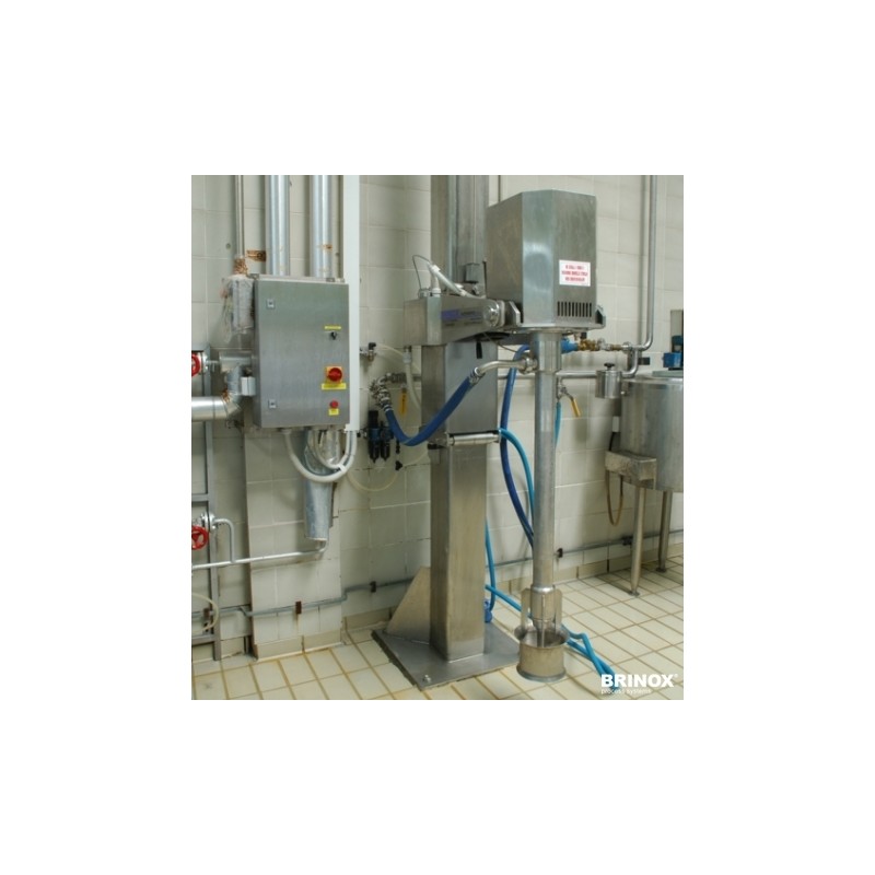 Industrial immersion blender Industrial immersion blender