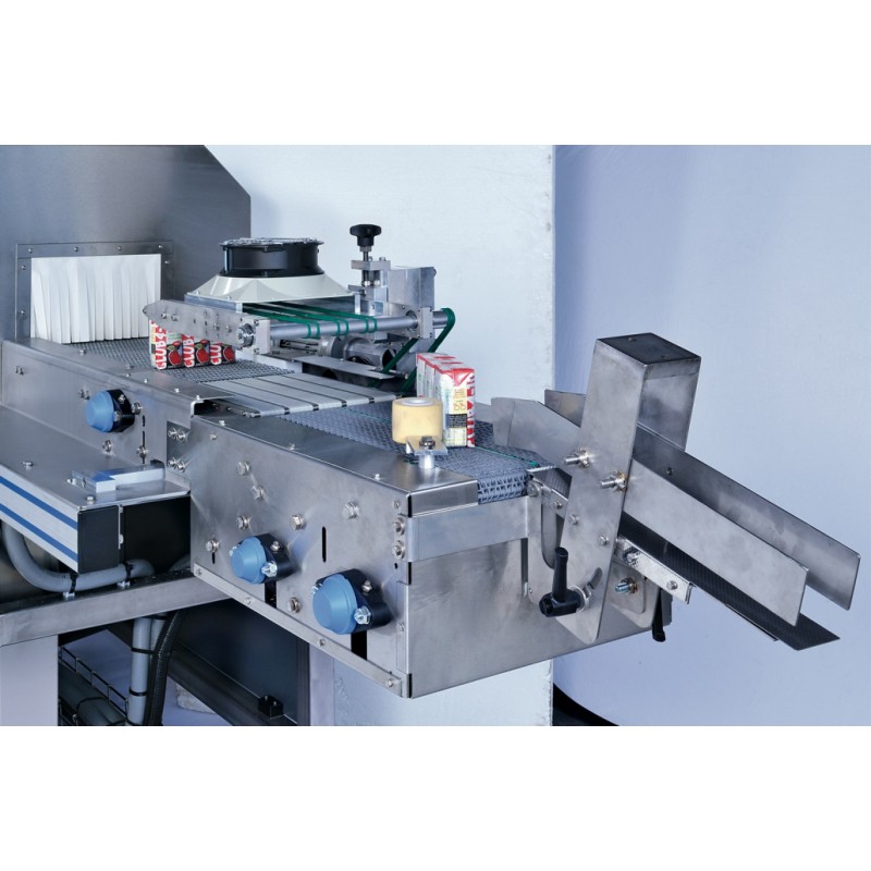 Electronic Multipack machine with shrink film